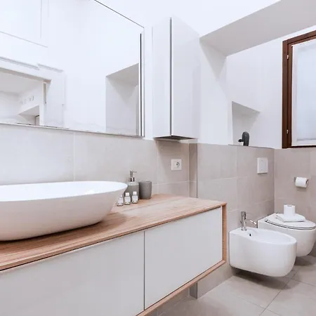 Easylife - Accogliente Bilocale In Buenos Aires * Milan